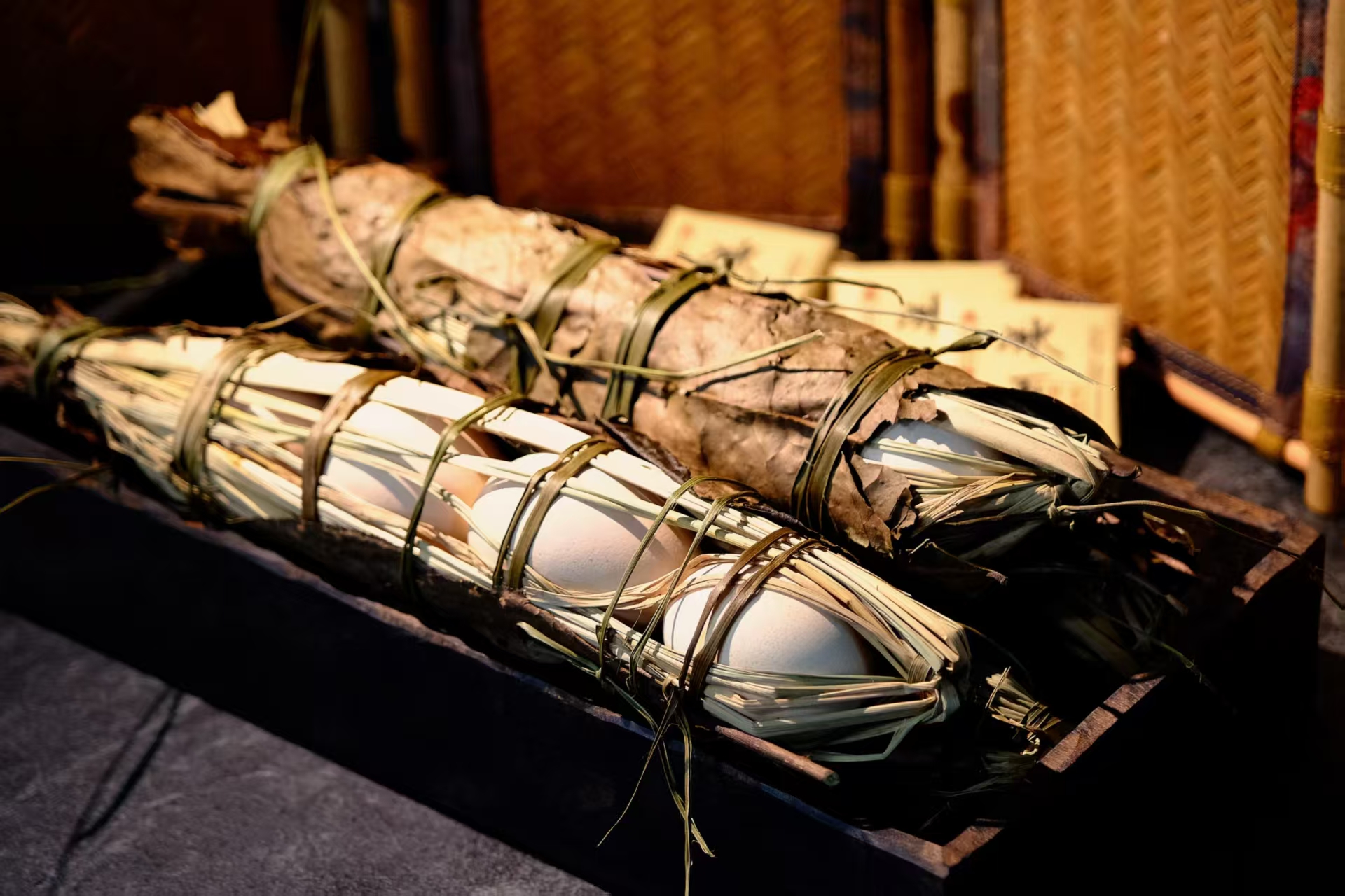 ‌有一种叫云南的生活·旅居云南丨镇沅九甲镇：鸡蛋+茶叶的“神仙组合”30小时慢烤太馋人！